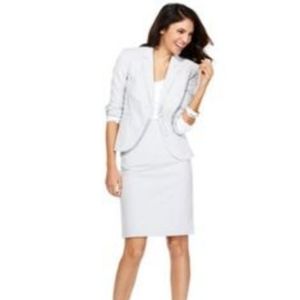 Ann Taylor petite seersucker skirt suit, Op/2p